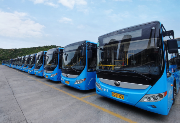 關于中考生免費乘坐公交車的通告